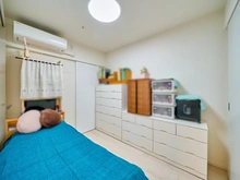 【神奈川県/横浜市西区北幸】シティハウス横浜 洋室：ウォークインクローゼットと納戸有り/エアコン設置可能