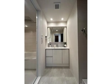 【神奈川県/横浜市西区花咲町】アトラス横浜紅葉坂シティテラス 洗面所