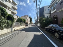 【神奈川県/横浜市西区西戸部町】ホーユウパレス野毛山公園 前面道路