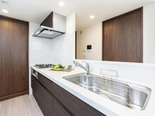 【神奈川県/横浜市神奈川区西寺尾】リミオガーデン横浜西寺尾 キッチン