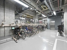 【神奈川県/横浜市西区花咲町】横浜MIDベースタワーレジデンス 駐輪場