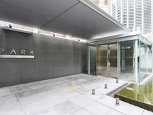 【神奈川県/横浜市西区みなとみらい】ブリリアグランデみなとみらい パークフロントタワー エントランス