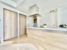 【神奈川県/横浜市西区みなとみらい】ブリリアグランデみなとみらい パークフロントタワー ダイニングキッチン