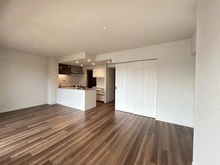 【神奈川県/横浜市中区池袋】レーベン横浜山手 ONE WARD COURT リビング・ダイニング