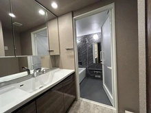 【神奈川県/横浜市中区池袋】レーベン横浜山手 ONE WARD COURT 洗面所