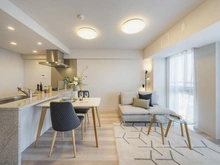 【神奈川県/横浜市西区東ケ丘】ヴェレーナグラン横浜野毛山公園 リビング・ダイニング：※家具は、販売価格に含まれません