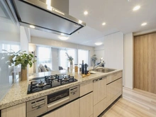 【神奈川県/横浜市西区東ケ丘】ヴェレーナグラン横浜野毛山公園 キッチン