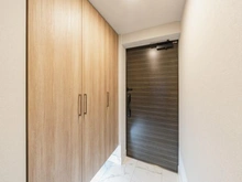 【神奈川県/横浜市西区東ケ丘】ヴェレーナグラン横浜野毛山公園 玄関