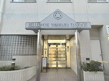 【神奈川県/横浜市神奈川区反町】ベルハウス横浜反町 エントランス