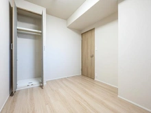 【神奈川県/横浜市神奈川区富家町】パークホームズ東神奈川ステーションアリーナ 洋室