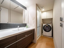 【神奈川県/横浜市西区高島】パークタワー横浜ステーションプレミア 洗面室