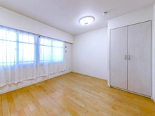 【神奈川県/横浜市都筑区高山】タンタタウン 9番街 洋室：2部屋に区切って使えます（要別途リフォーム工事費用）