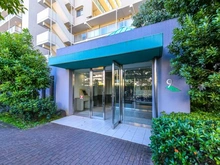 【神奈川県/横浜市都筑区高山】タンタタウン 9番街 エントランス：オートロック式