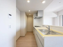 【神奈川県/横浜市中区野毛町】カスタリア桜木町 キッチン