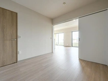 【神奈川県/横浜市中区野毛町】カスタリア桜木町 洋室