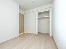 【神奈川県/横浜市中区野毛町】カスタリア桜木町 サービスルーム（納戸）