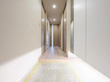 【神奈川県/横浜市中区野毛町】カスタリア桜木町 玄関