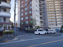 【神奈川県/藤沢市亀井野】六会駅前高層住宅 アプローチ