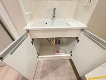 【神奈川県/横浜市神奈川区松見町】エクセレンス横浜 洗面所