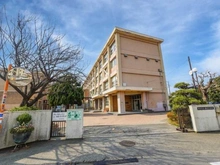 【神奈川県/藤沢市鵠沼藤が谷】グレーシア鵠沼 藤沢市立鵠沼中学校（現地より約1,040m）