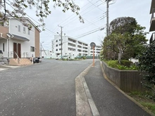 【神奈川県/茅ヶ崎市今宿】コスモ茅ヶ崎プレシオ 前面道路