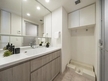 【神奈川県/藤沢市鵠沼海岸】レーベン鵠沼海岸BLUENOVA 洗面所