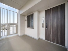 【神奈川県/藤沢市鵠沼海岸】レーベン鵠沼海岸BLUENOVA 玄関