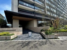 【神奈川県/藤沢市川名】プラウド湘南藤沢ガーデン アプローチ