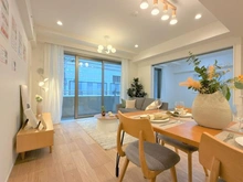 【神奈川県/藤沢市湘南台】D’クラディア湘南台 リビング・ダイニング：※家具・調度品は販売価格に含まれておりません