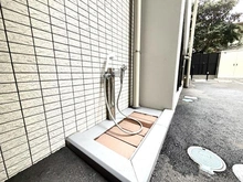 【神奈川県/横浜市中区若葉町】エクセレントシティ横浜関内 共用施設：ペット足洗い場