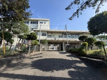 【神奈川県/鎌倉市台】コープ野村鎌倉・台 2号棟 山崎小学校（現地より約340m）