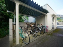 【神奈川県/鎌倉市腰越】ヴァンヴェール鎌倉 駐輪場