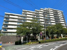 【神奈川県/横浜市戸塚区下倉田町】コスモ戸塚リベラヒルズ B棟 外観