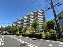 【神奈川県/横浜市戸塚区下倉田町】コスモ戸塚リベラヒルズ B棟 外観