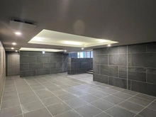 【神奈川県/平塚市宮の前】プレシス平塚 エントランスホール