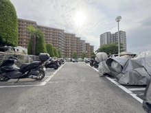 【神奈川県/茅ヶ崎市今宿】ダイアパレスエクシード茅ヶ崎 バイク置場