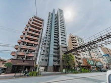 【東京都/豊島区上池袋】上池袋タワーレジデンス 外観：写真中央