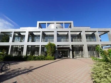 【神奈川県/海老名市泉】セントガーデン海老名 I街区  海老名市立中央図書館（現地より約1,100m）
