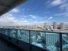 【神奈川県/横浜市神奈川区栄町】ザ・ヨコハマタワーズ　 タワーイースト 眺望：バルコニーから