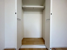 【神奈川県/茅ヶ崎市茅ヶ崎】サーパス茅ヶ崎駅前 収納