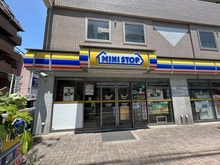 【神奈川県/茅ヶ崎市茅ヶ崎】サーパス茅ヶ崎駅前 ミニストップ新栄町店（現地より約230m）