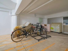 【神奈川県/藤沢市片瀬海岸】片瀬ロジュマン 駐輪場