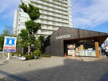 【神奈川県/海老名市めぐみ町】リーフィアタワー海老名アクロスコート ローソン ビナガーデンズ店（現地より約10m）：