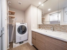 【神奈川県/藤沢市羽鳥】プレミスト湘南辻堂 フォレストフェイス 洗面所