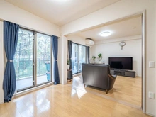 【神奈川県/平塚市袖ケ浜】オハナ平塚袖ヶ浜 洋室：約5.0帖 (奥:LDK)