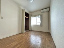 【神奈川県/平塚市八重咲町】チサンガーデンハウス八重咲 洋室：3階北東側洋室