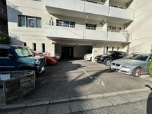 【神奈川県/平塚市八重咲町】チサンガーデンハウス八重咲 駐車場