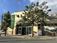 【神奈川県/平塚市八重咲町】チサンガーデンハウス八重咲 しまむらストアー駅前店（現地より約195m）