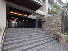 【神奈川県/茅ヶ崎市東海岸南】ヴェレーナグラン茅ヶ崎東海岸 エントランス：サブエントランス