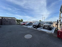 【神奈川県/藤沢市善行坂】クリオ藤沢善行8番館 駐車場